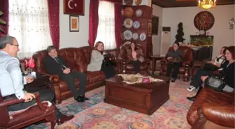 Okul Aile Birliği Üyelerinden Ünver'e Nezaket Ziyareti