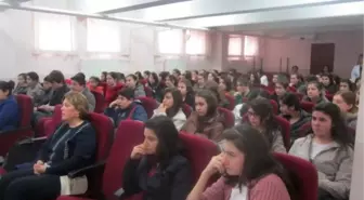 Burhaniye'de Madde Bağımlılığı Semineri