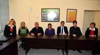 Engelli Bireylerle İletişimi Öğrendiler