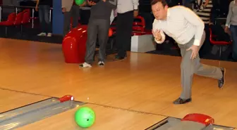 Kütahya'da 'Bowling' Turnuvası Sona Erdi