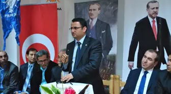 AK Parti'nin Mahalle Toplantısına Yoğun İlgi