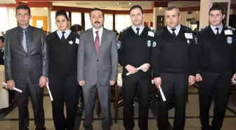 Selçuk'ta Güvenlik Görevlilerine Başarı Sertifikası