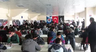 Manisa Okul Sporları Satranç Turnuvası Gediz Spor Salonlarında Yapıldı