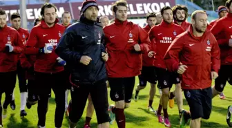 Trabzonspor'da Futbolcular 'Görüşme Odasında'