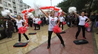 Gaziemirli Kadınlara En Özel Hediye