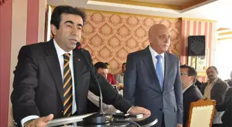 Vali Güzeloğlu Servisçilerle Bir Araya Geldi