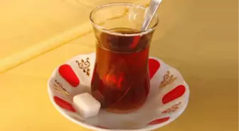 Çay Tiryakilerine Kötü Haber