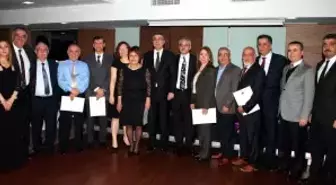 Emektar Dişhekimlerine Onur Belgesi