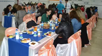 Tekden Kolejinden Anasınıfı Öğretmenlerine Montessorı Eğitimi