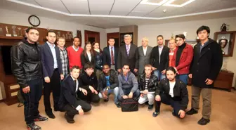 Yabancı Öğrencilirden Karaosmanoğlu'na Ziyaret