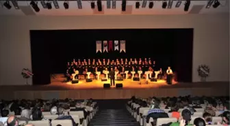 Beylikdüzü Korosu'ndan Kadınlara Özel Konser