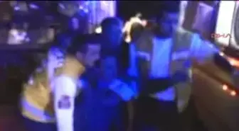 Bolu Abant Yolunda İki Otomobil Kafa Kafaya Çarpıştı 6 Yaralı Abant Yolunda İki Otomobil Kafa...