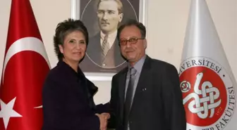 Çü Tıp Fakültesi'nde Yeni Dönem