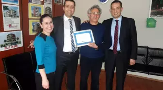 Finansbank'tan Başarılı Müşterisine Hediye Çeki