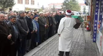 Hastanede Tedavi Gören Aile Hekimi Hayatını Kaybetti