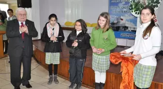 Akçay'da İstiklal Marşı'nın Kabulünün 92. Yılı Kutlandı