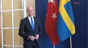 Cumhurbaşkanı Gül İsveç Başbakanı Fredrik Reinfeldt ile Bir Araya Geldi