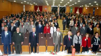 Giresun Üniversitesi'nde 'Toplumsal Duyarlılık ve Aileleri Destek Eğitimi Konferansı