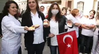 Diş Teknisyenlerinden İş Yükü Protestosu