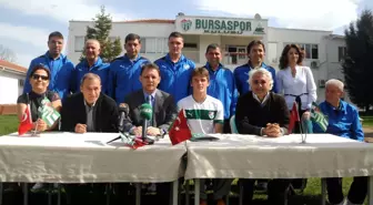 Bursaspor'da Ertuğrul Ersoy İmzayı Attı