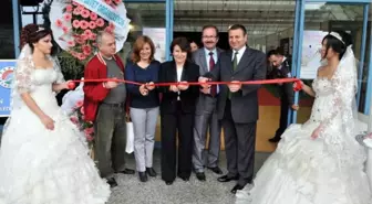 Evlilik Fuarı'nda Evlendiler