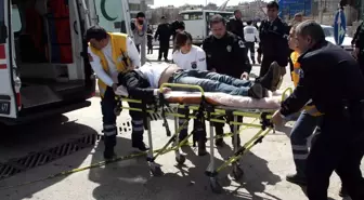 Adliye Önünde Çatışma: 4 Ölü