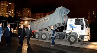 Okul Bahçeleri Gece Gündüz Asfaltlanıyor