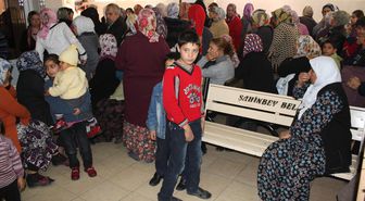 Uşşaki Vakfından Temizlik Malzemesi Yardımı