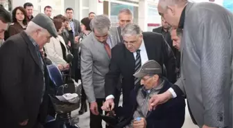 Milletvekili Şeker'den Anlamlı Hediye