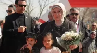 Emine Erdoğan, Çanakkale'de Anaokulu Açtı