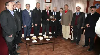 Başkan Sakallı'dan Hacı Bektaş Veli Vakfı'na Ziyaret