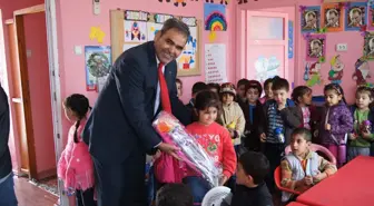 Didim'de Öğrenciler Oyuncaklarını Paylaştı