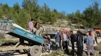 Silifkeli Köylülerin Yol Açma Çalışması