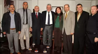 Berfo Ana'nın Yakınlarından Başkan Tanık'a Anlamlı Ziyaret