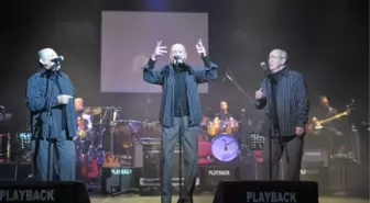 Durul Gence ve Davulu Sahnede Dostlarıyla Buluştu