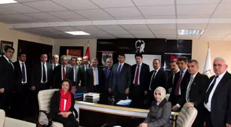 Gölova Heyetinden İl Özel İdare'ye Teşekkür Ziyareti