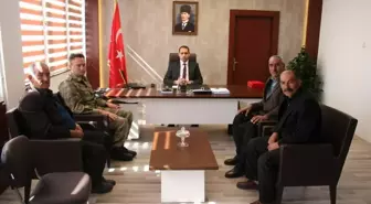 Emekliye Ayrılan Geçici Köy Koruyucularına Plaket