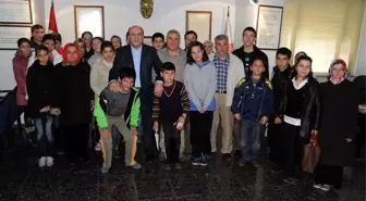 Başkan Ok Engelli Öğrencileri Kabul Etti