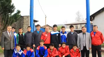 Belediye Güreş Takımı Kocaeli'ye Gitti
