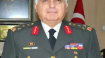 Orgeneral Özel, Erlerle Karavana Yedi