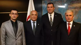 Kızılay Genel Başkanını Ziyaret Ettiler