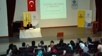 Prof. Bilkan Kültürel Diplomasiyi Anlattı