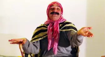 Doktorların Sahnelediği Tiyatro Beğeni Topladı