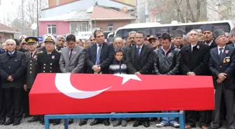 Kıbrıs Gazisi Sönmez Askeri Törenle Uğurlandı