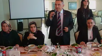 Rehber Öğretmenlerden Gönül Elleri'ne Destek Sözü