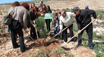 İzmirgaz, Ege Orman Vakfı ile İşbirliği Yaparak Çeşme Ildır Mevkiine Bin Fidan Bağışında Bulundu
