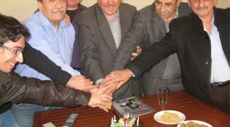 Bizim Ece Dergisi'nde Pastalı Kutlama