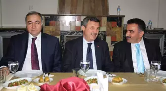 Vali Yılmaz Emekli İşçiler ile Bir Araya Geldi