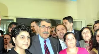 Mikro Kredi Şubesine Abdulkadir Aksu'nun Adı Verildi