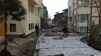 Kavaklı Caddesi'nde 9 Aydır Bitmeyen Çalışma Bezdirdi